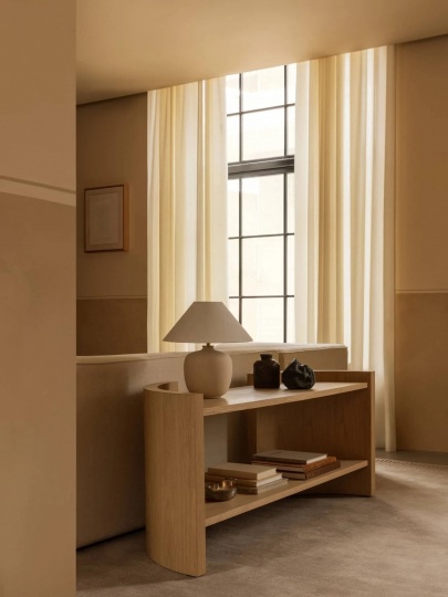 Колин Кинг создал коллекцию мебели и декора для Audo