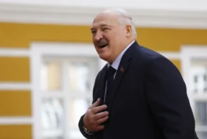 Лукашенко прилетел в КНДР к Ким Чен Ыну