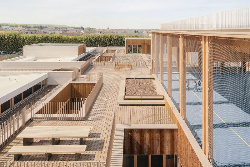 Новая школа в парижском пригороде Трембле-ан-Франс, Франция