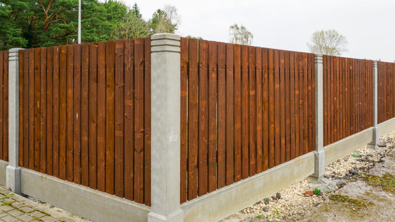 В Госдуме объяснили, имеют ли право дачники установить глухой забор в 2026 году В Госдуме объяснили, имеют ли право дачники установить глухой забор в 2026 году