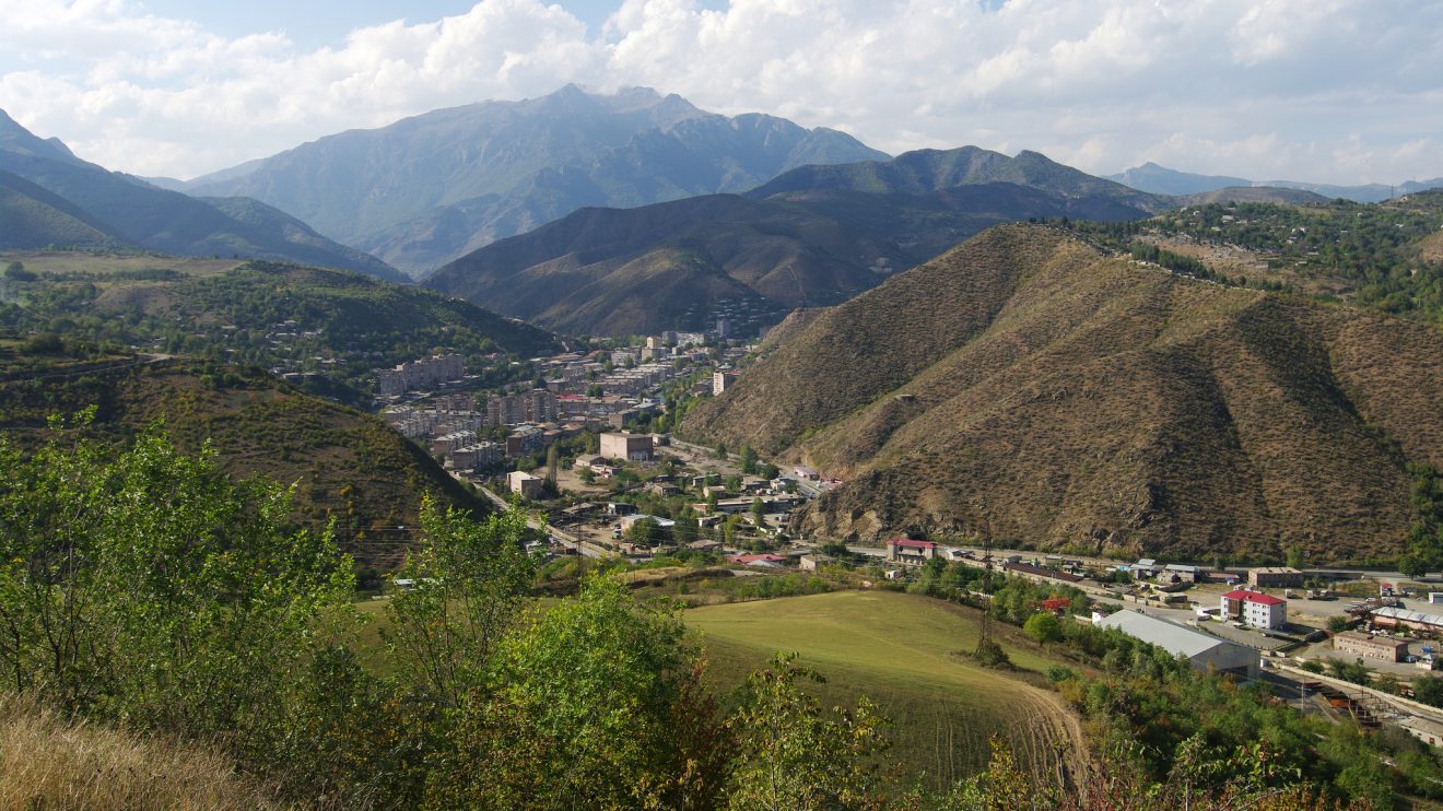 Ресурсы для изучения армянского языка — Language Heroes Library