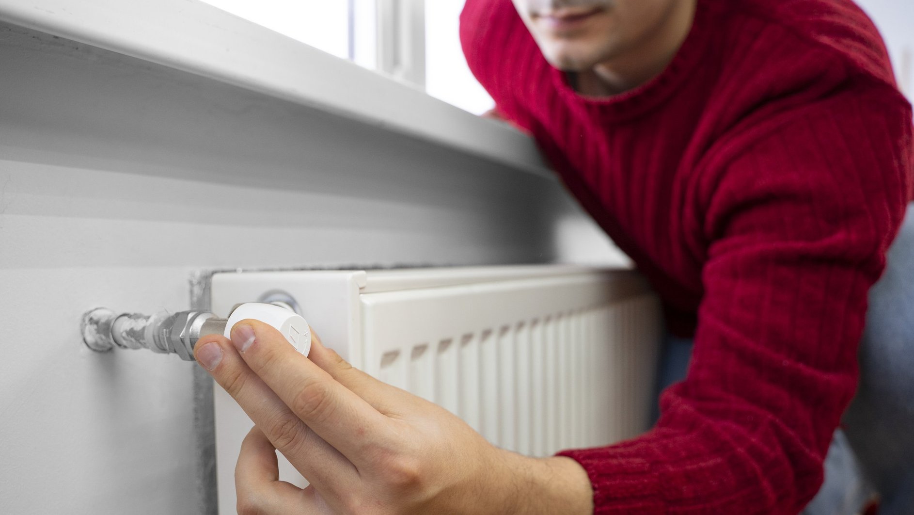 Как почистить батареи от пыли без пылесоса: 5 подручных средств для уборки радиаторов