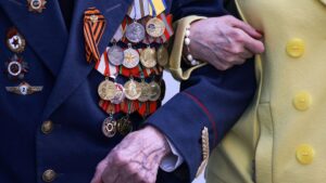 Какие денежные выплаты ждут ветеранов Великой Отечественной войны к 9 мая 2026 года