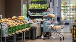 Росстат: инфляция в России с 7 по 13 апреля опустилась до нуля