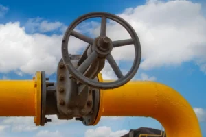 Стоимость нефти Brent впервые с 5 мая превысила $110 за баррель