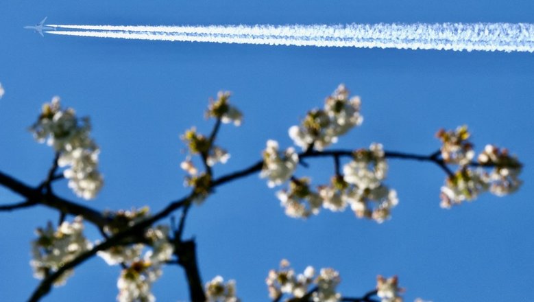 В Минпромторге рассказали, когда запустят рейсы с импортозамещенным Superjet 100