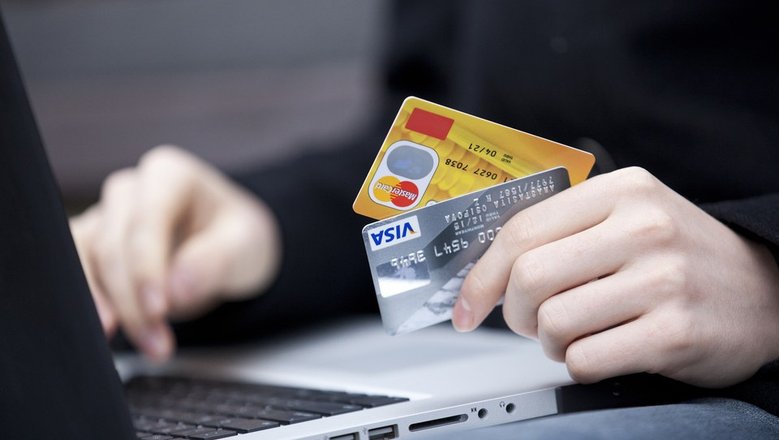 Кубинцы больше не смогут использовать карты Visa и Mastercard: банки прекращают сотрудничать с островом