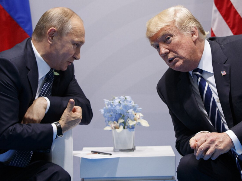 «Он думал, что Украина проиграет»: Макрон раскрыл, какой «роковой договор» Трамп едва не подписал с Путиным на Аляске