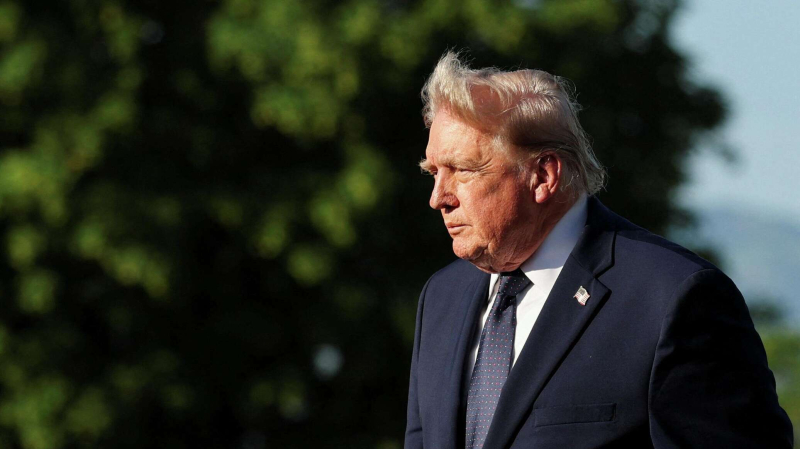 Трамп рассказал, когда может возобновить удары по Ирану