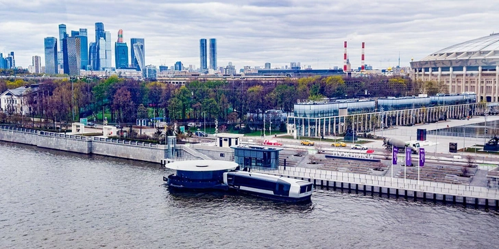 В Москве запустили новый речной маршрут: от Лужников до Киевского вокзала можно добраться по воде