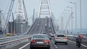Опубликована памятка, что делать при сигнале тревоги на Крымском мосту