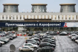 Не дотерпел до посадки: пассажир рейса Сочи — Петербург нарушил запрет в туалете и угодил в полицию
