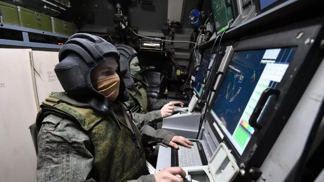 Силы ПВО сбили 42 дрона над регионами России