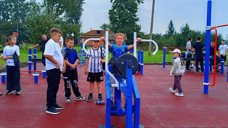 В селе Старые Алгаши в Ульяновской области открыли новую спортплощадку
