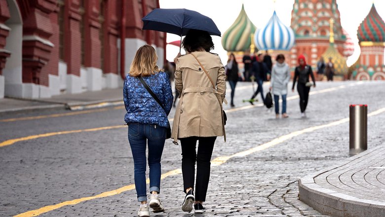 Климатолог объяснил, как изменилась осень в Москве